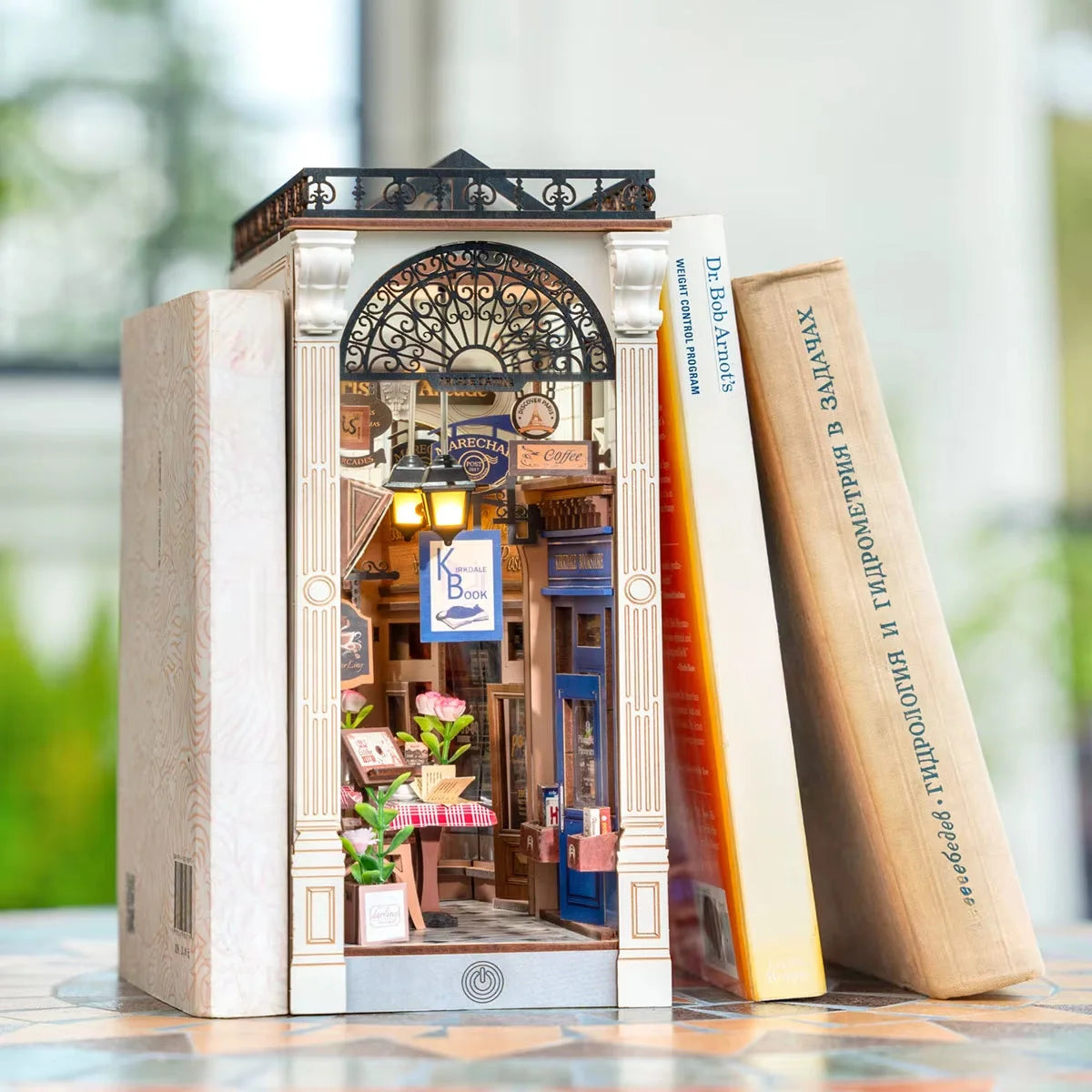 Book nook romance entre les livres 