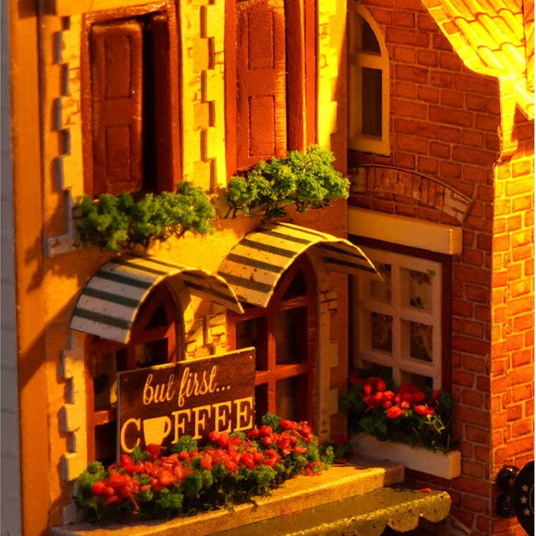 Entrée de café miniature du book nook Ville Romantique avec enseigne décorative